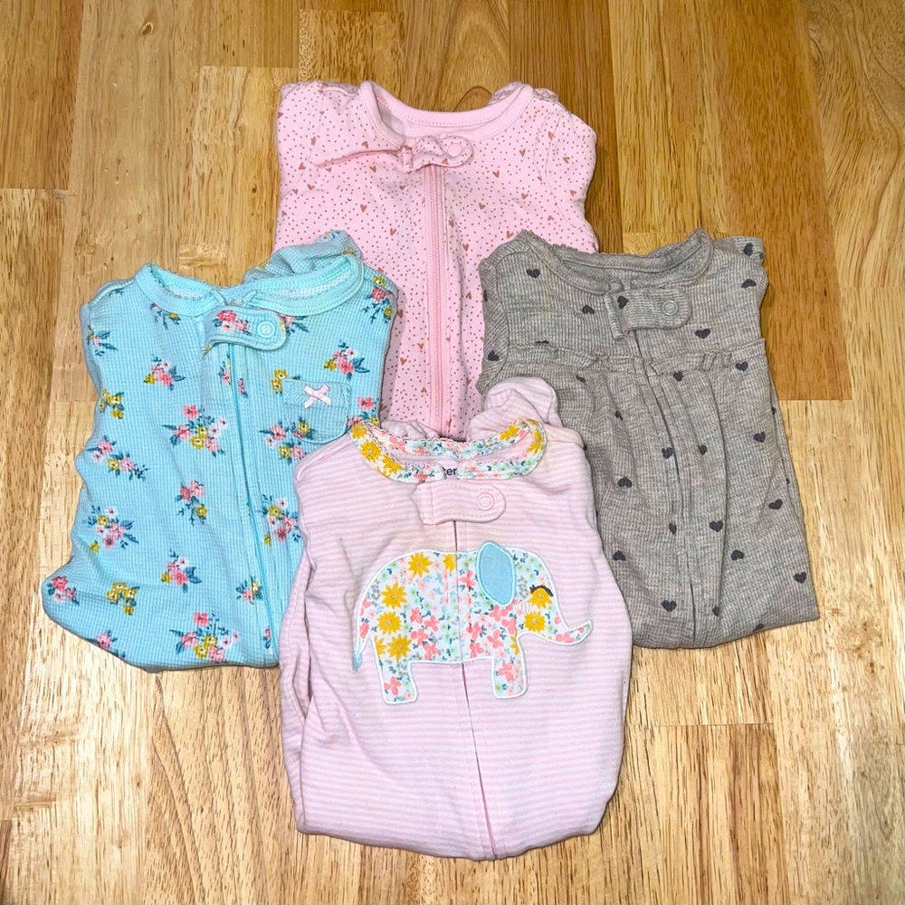 Carter’s Footie Jammies - Set of 4 - Baby Girl